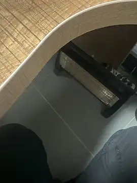 Snapshot of homidor chatting on 11.14.25 homidor online show from 11.14.25