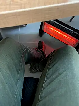 Snapshot of homidor chatting on 12.02.25 homidor online show from 12.02.25