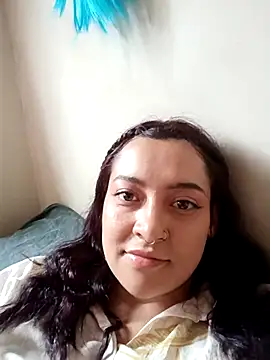 CORALINE GREYM online show from 10.20.25