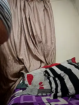 CORALINE GREYM online show from 11.27.25