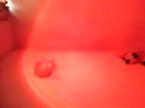 CORALINE GREYM online show from 12.05.25