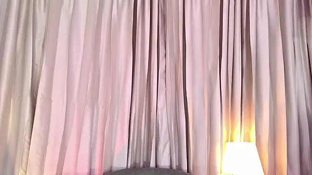 candyy bella online show from 03.19.26