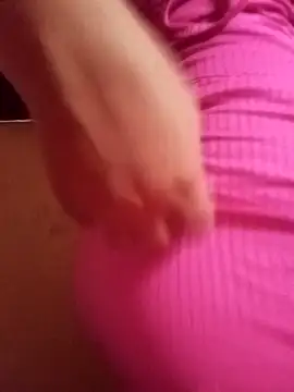 Oliviaconstantino online show from 03.22.25