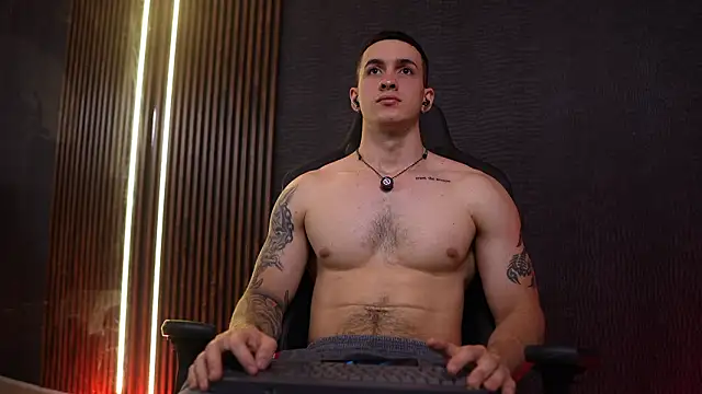 JacksonOlsenn online show from 03.26.26