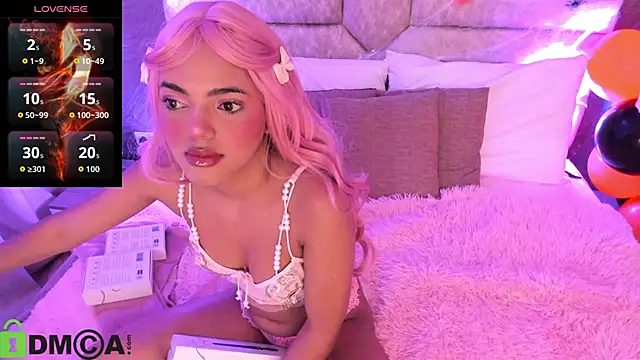 Cristal  adams online show from 10.31.25