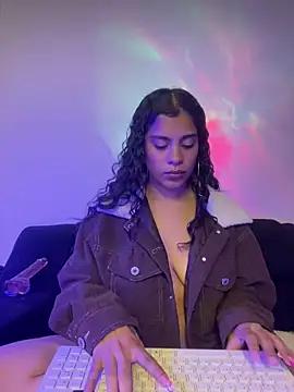 NINA 18 YEARS online show from 12.06.24