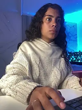 NINA 18 YEARS online show from 11.24.25