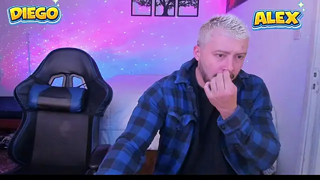 Snapshot of AlexJaz11 chatting on 06.02.26 AlexJaz11 online show from 06.02.26
