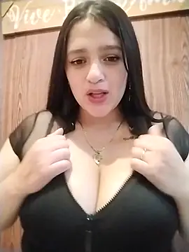Snapshot of hanna-a chatting on 02.17.25 hanna-a online show from 02.17.25