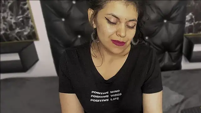 scarlett w0lf online show from 02.21.25