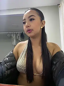 SOPHIACANDY19  online show from 12.13.24