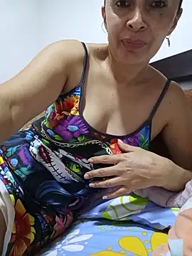 Samantha Sullivan  online show from 02.05.26