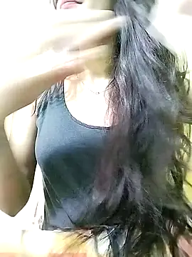 MISSQUEEN48 online show from 02.03.25