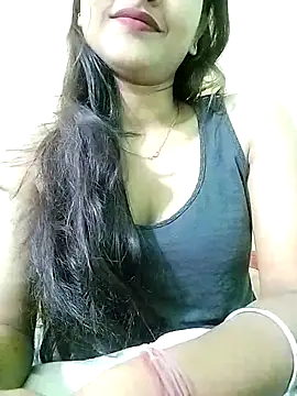 MISSQUEEN48 online show from 03.01.25