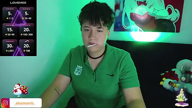 Snapshot of _AlexMorris chatting on 12.19.24 AlexMorris online show from 12.19.24