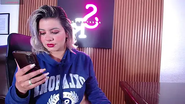 Candy sr online show from 02.26.25