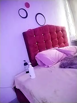 Snapshot of Alann_sr chatting on 03.20.25 Alann sr online show from 03.20.25