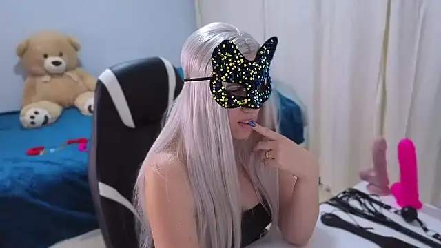 Snapshot of Akasha_007 chatting on 01.11.25 Akasha 007 online show from 01.11.25