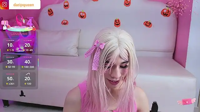 DaripQueen online show from 10.28.25