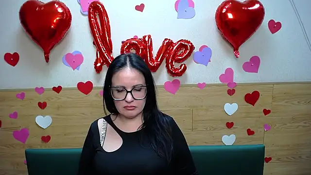 TayaBoret online show from 01.30.25