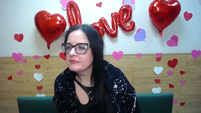 TayaBoret online show from 02.16.25