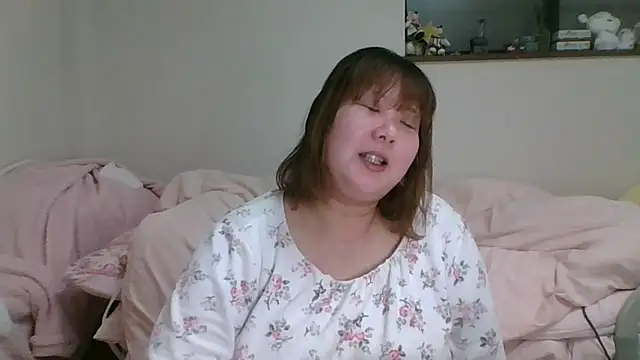 SAKU-RA-chan online show from 02.23.25