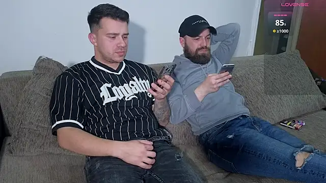 JohnnyStepBro online show from 10.22.25