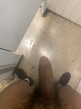 Snapshot of zeekBbc chatting on 03.09.25 zeekBbc online show from 03.09.25