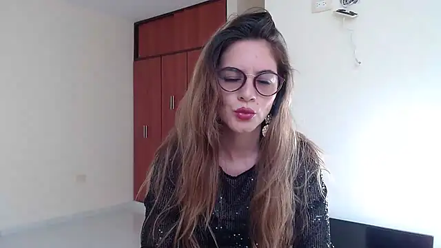 Hanny 24 online show from 12.10.24