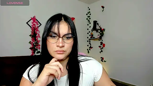 Emic  online show from 02.26.25