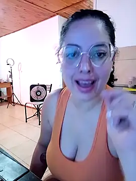 babyluna939 online show from 01.11.26