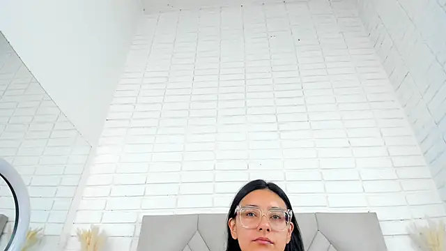 Snapshot of Isis_Osman chatting on 10.02.25 Isis Osman online show from 10.02.25