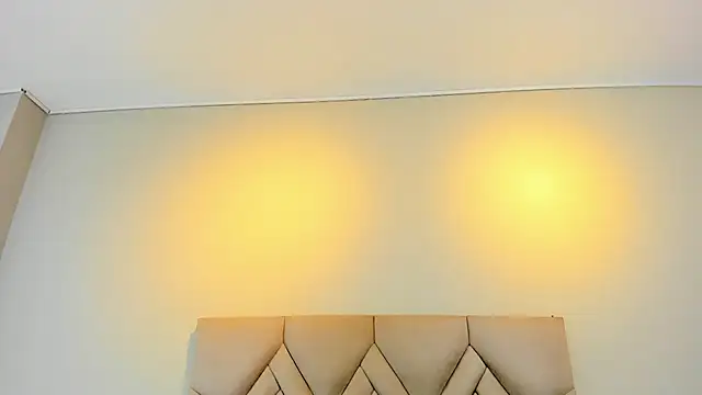 Isis Osman online show from 02.10.26