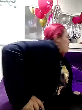 Bruja  Scarlata online show from 02.17.25