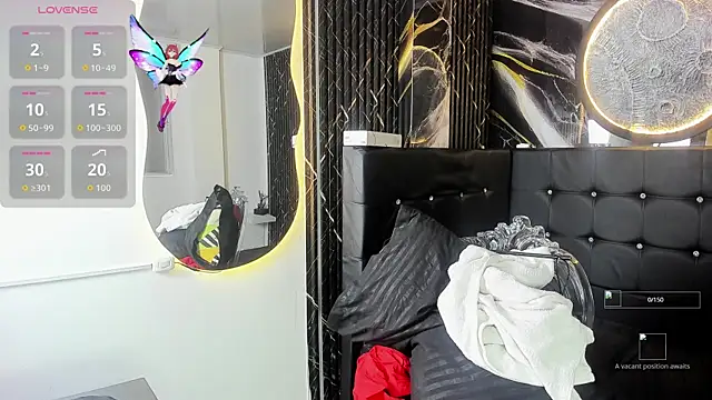 Bruja  Scarlata online show from 10.15.25