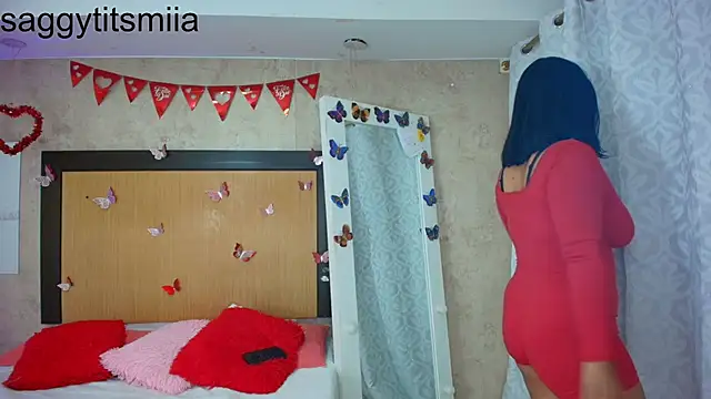 mialopez52 online show from 03.19.26