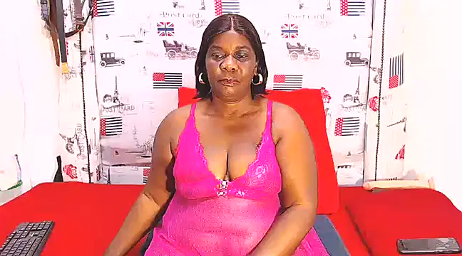 Honeybumsx32 online show from 03.11.25