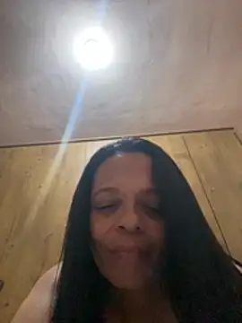 Snapshot of lomagata chatting on 05.06.26 lomagata online show from 05.06.26