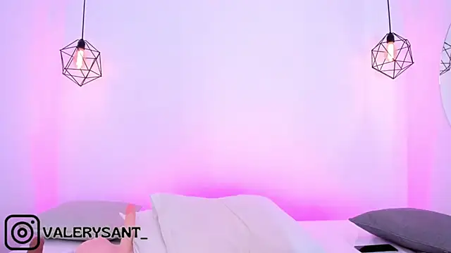 valerysantos  online show from 03.11.25