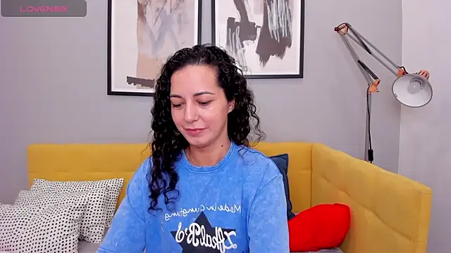 Linda Insatiable online show from 03.23.25