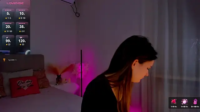 Laura Leee online show from 02.01.25