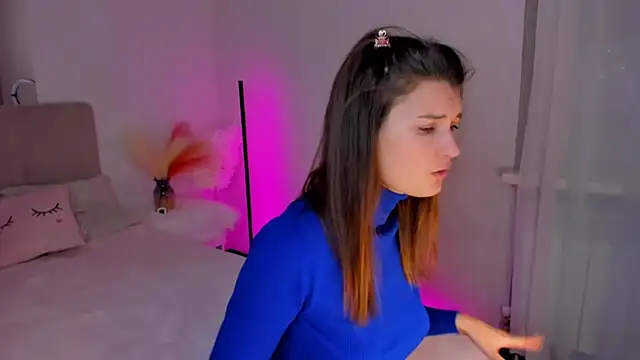 Laura Leee online show from 02.13.25