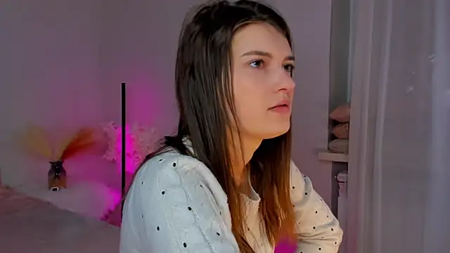 Laura Leee online show from 03.02.25