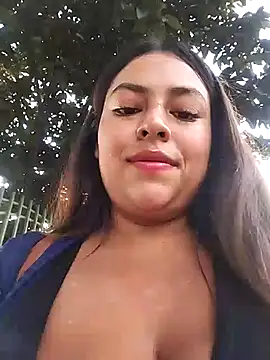 Snapshot of DULCE__26 chatting on 02.18.25 DULCE  26 online show from 02.18.25