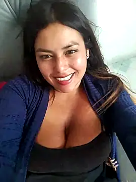 Snapshot of DULCE__26 chatting on 02.23.25 DULCE  26 online show from 02.23.25