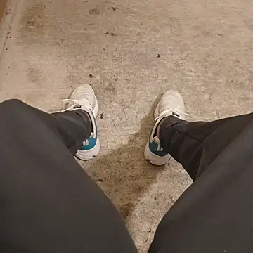 casper0303 online show from 10.24.25