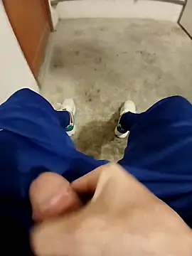 casper0303 online show from 12.21.25