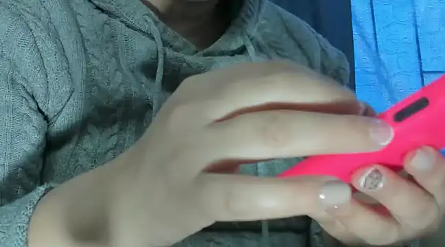 Snapshot of Extrem_HairyPussy chatting on 01.27.25 Extrem HairyPussy online show from 01.27.25