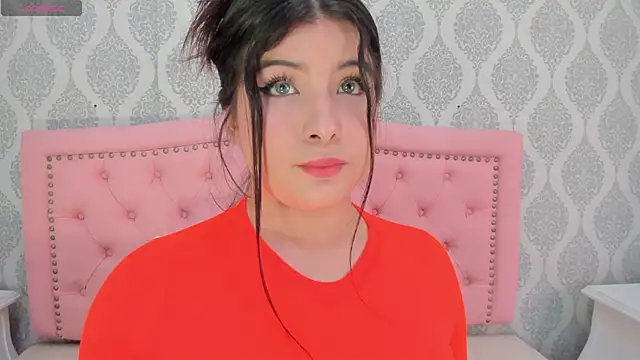 martina rivera  online show from 10.18.25