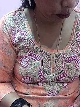 Urmila bhabhii online show from 03.04.25